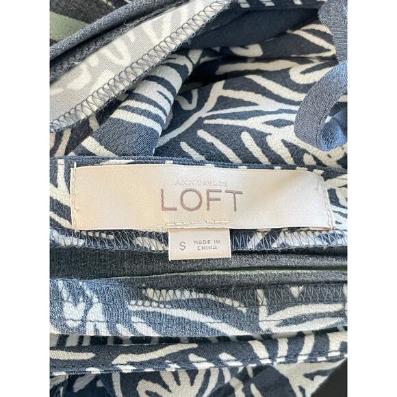 LOFT Blue White Palm Print Center Stripe - Picture 6 of 7
